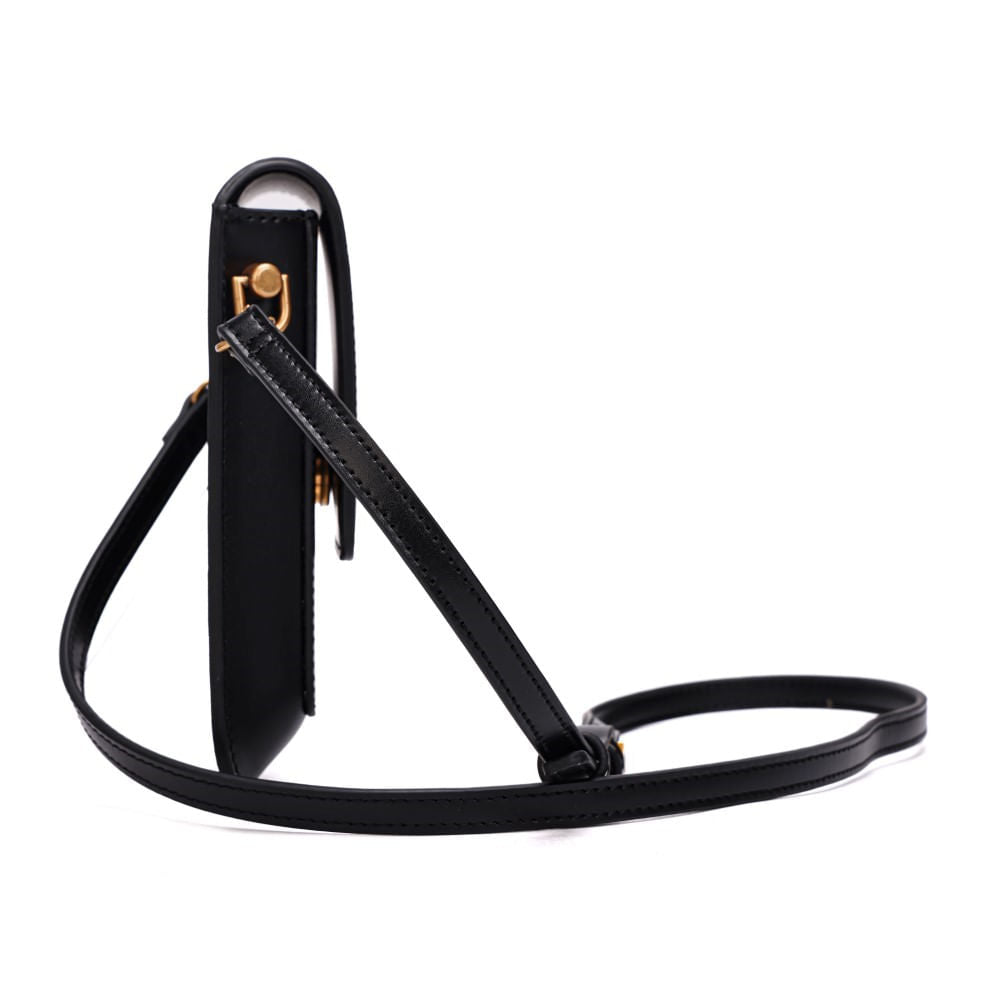 Bolsa Transversal Santa Lolla Preta Soft