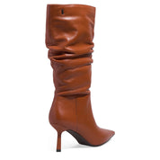 Bota Santa Lolla Caramelo Slouch Salto Fino