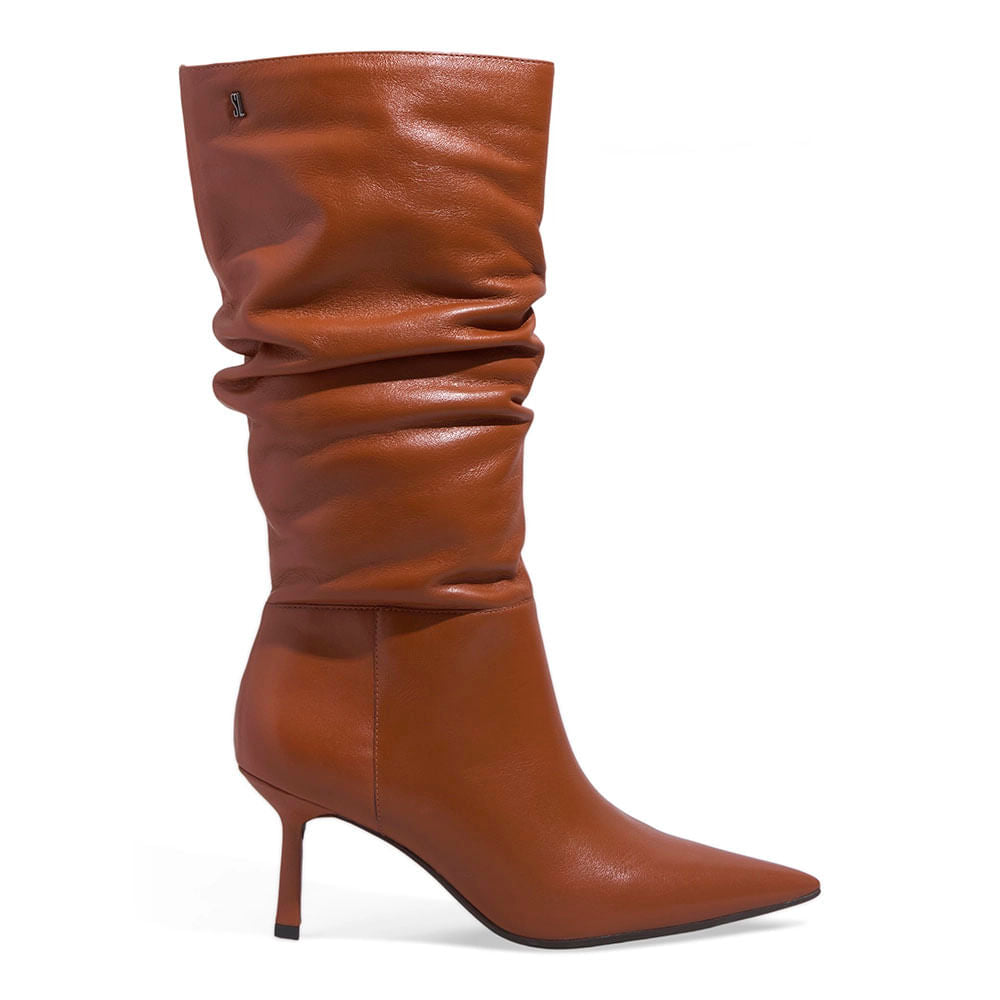 Bota Santa Lolla Caramelo Slouch Salto Fino