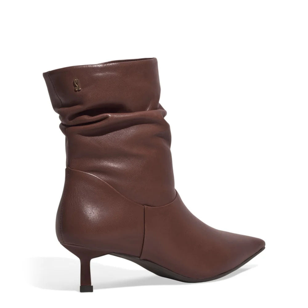 Bota Santa Lolla Terracota Slouch Salto Kitten