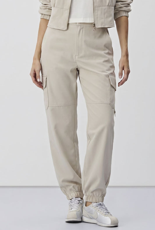 Calça Cargo Meia Loka Bege Jogger Bolso Lapela