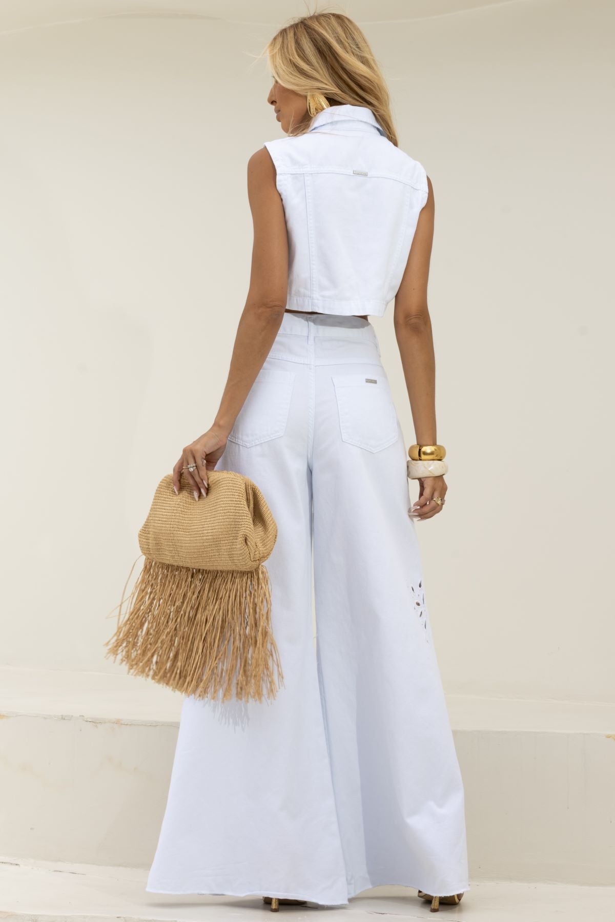 Calça Frysaide Branca Super Wide Leg Vazados