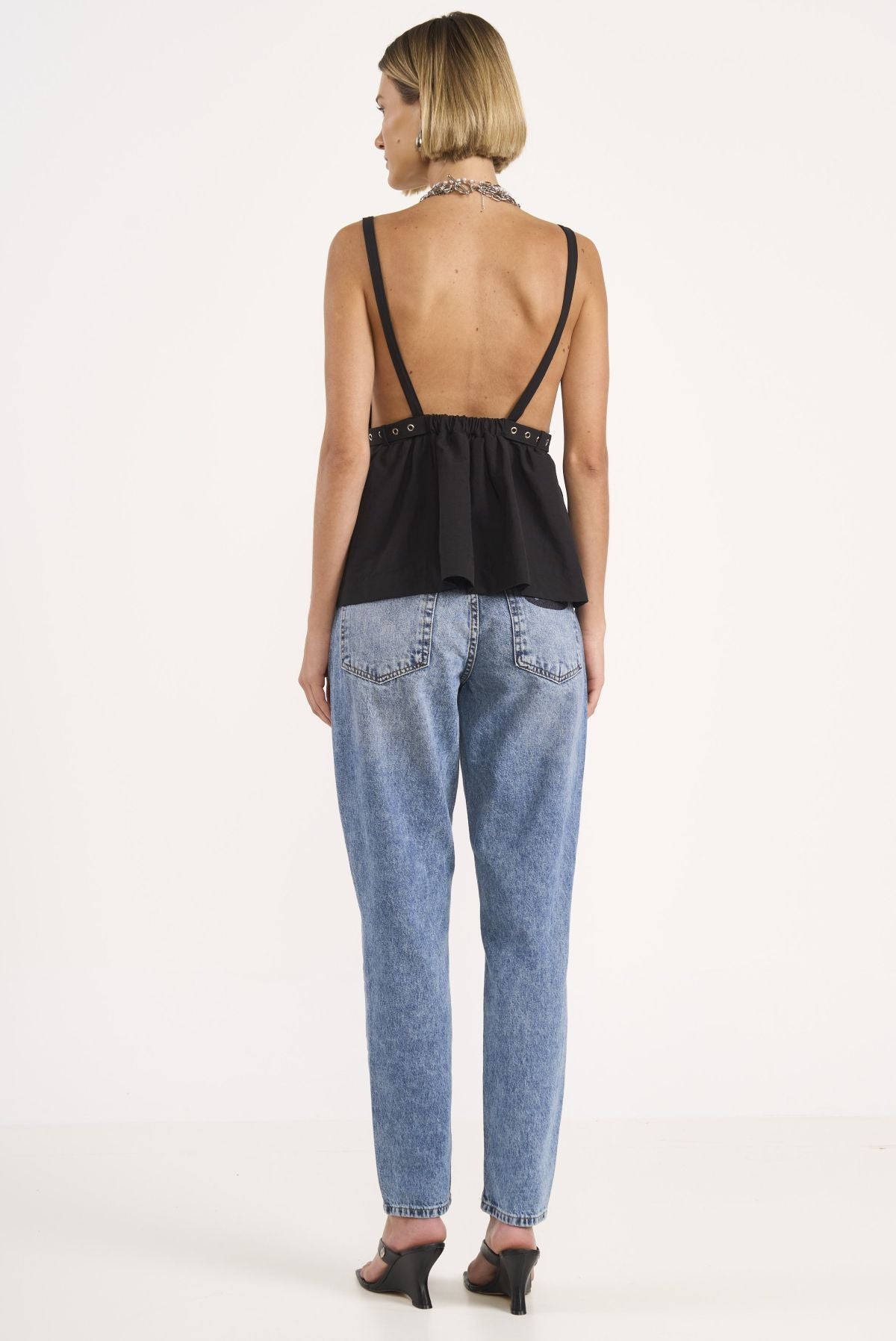 Calça Jeans Colcci Azul Clara Mom Cintura Alta