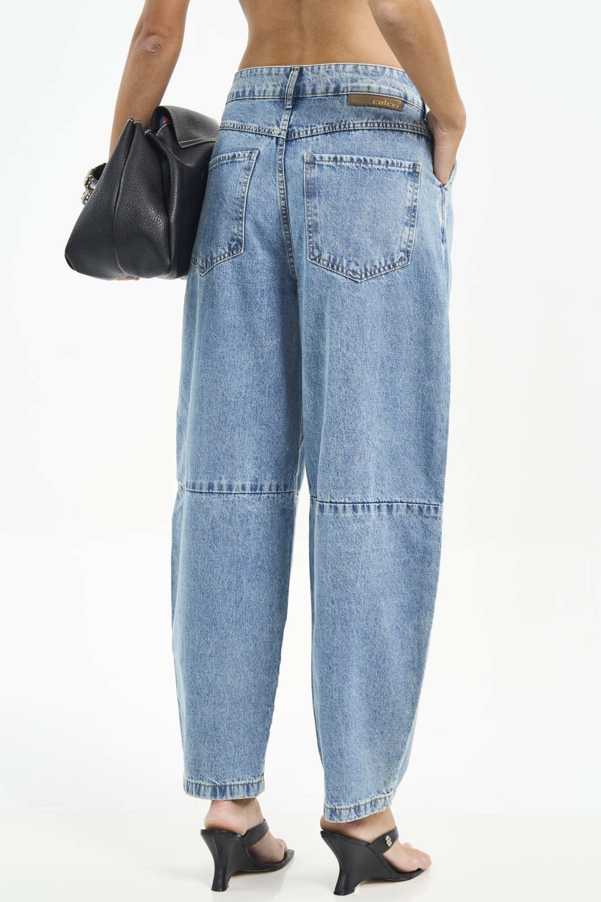 Calça Jeans Mom Colcci Azul Lavagem Clara
