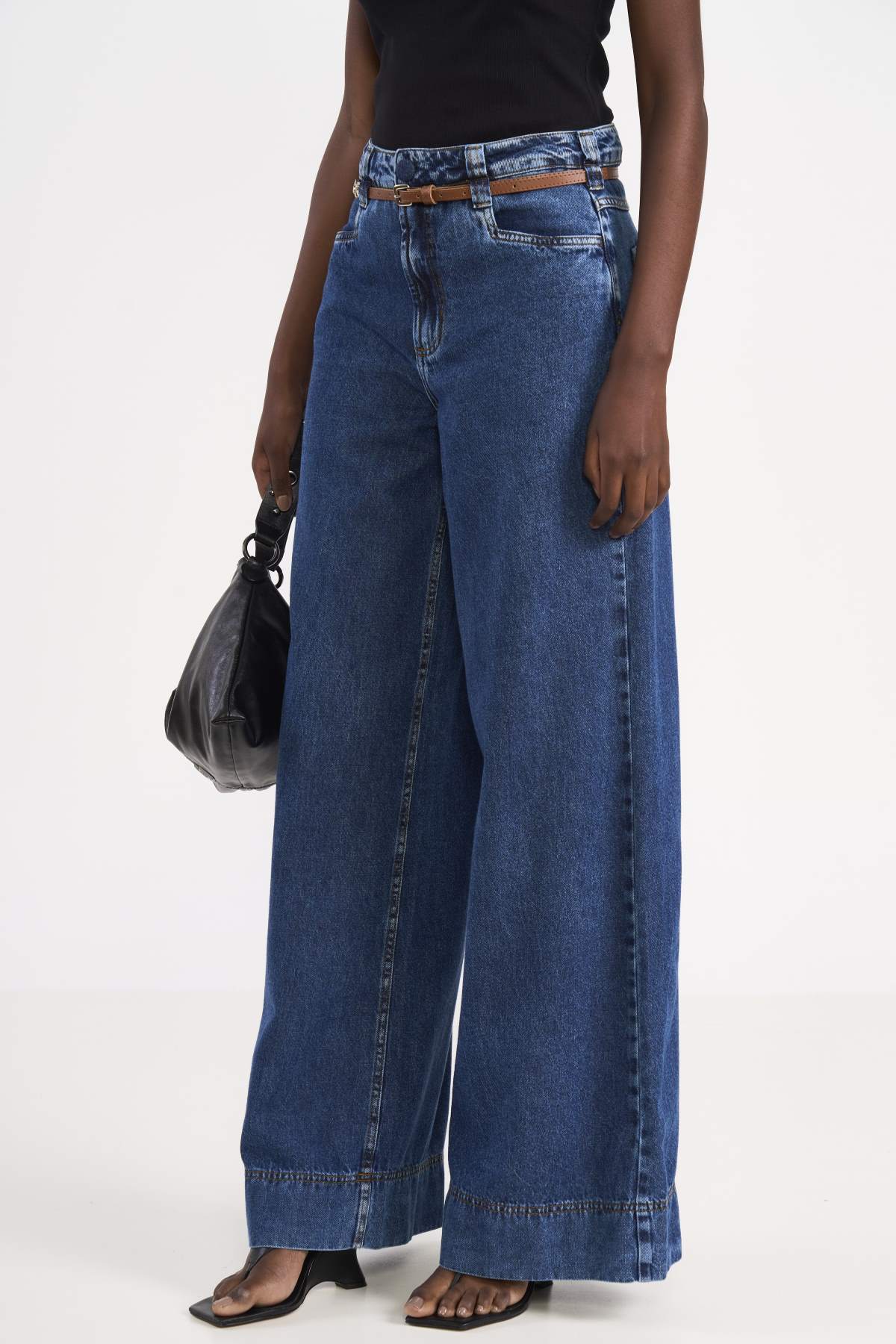 Calça Jeans Wide Leg Colcci Azul Com Cinto