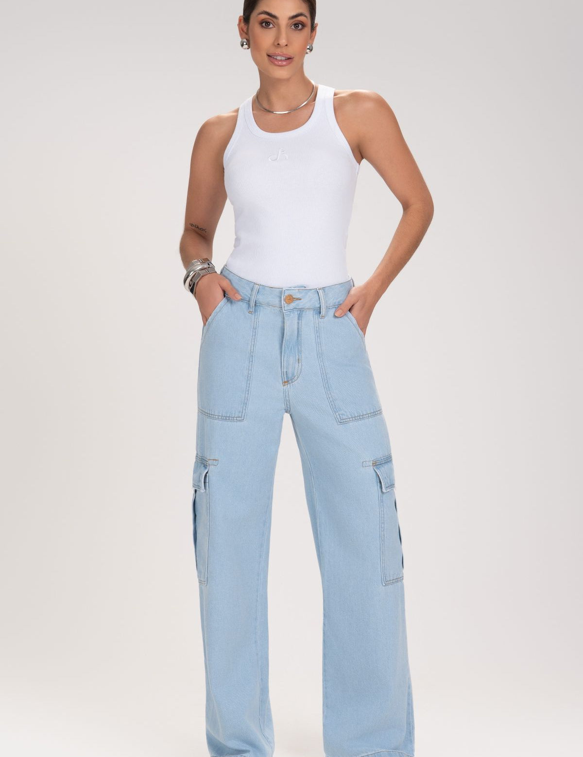 Calça Jeans Wide Leg Frysaide Azul Clara Cargo