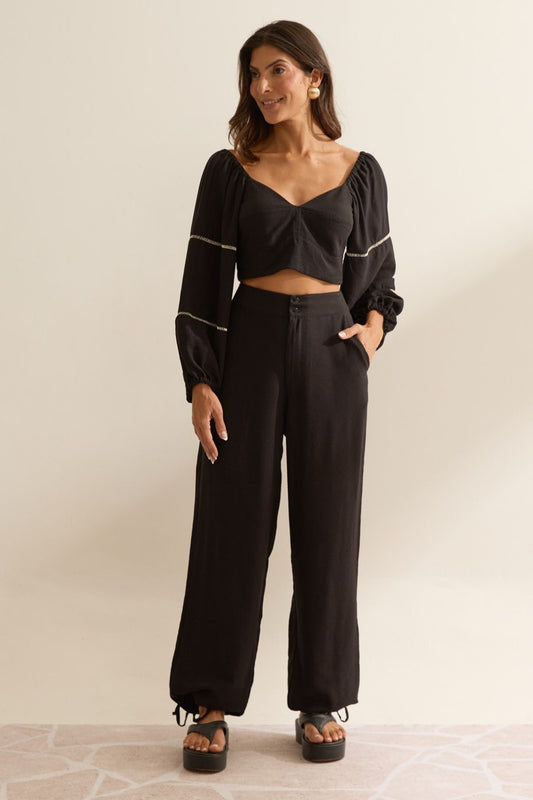 Calça Pantalona Flo Maria Preta Barra Amarração