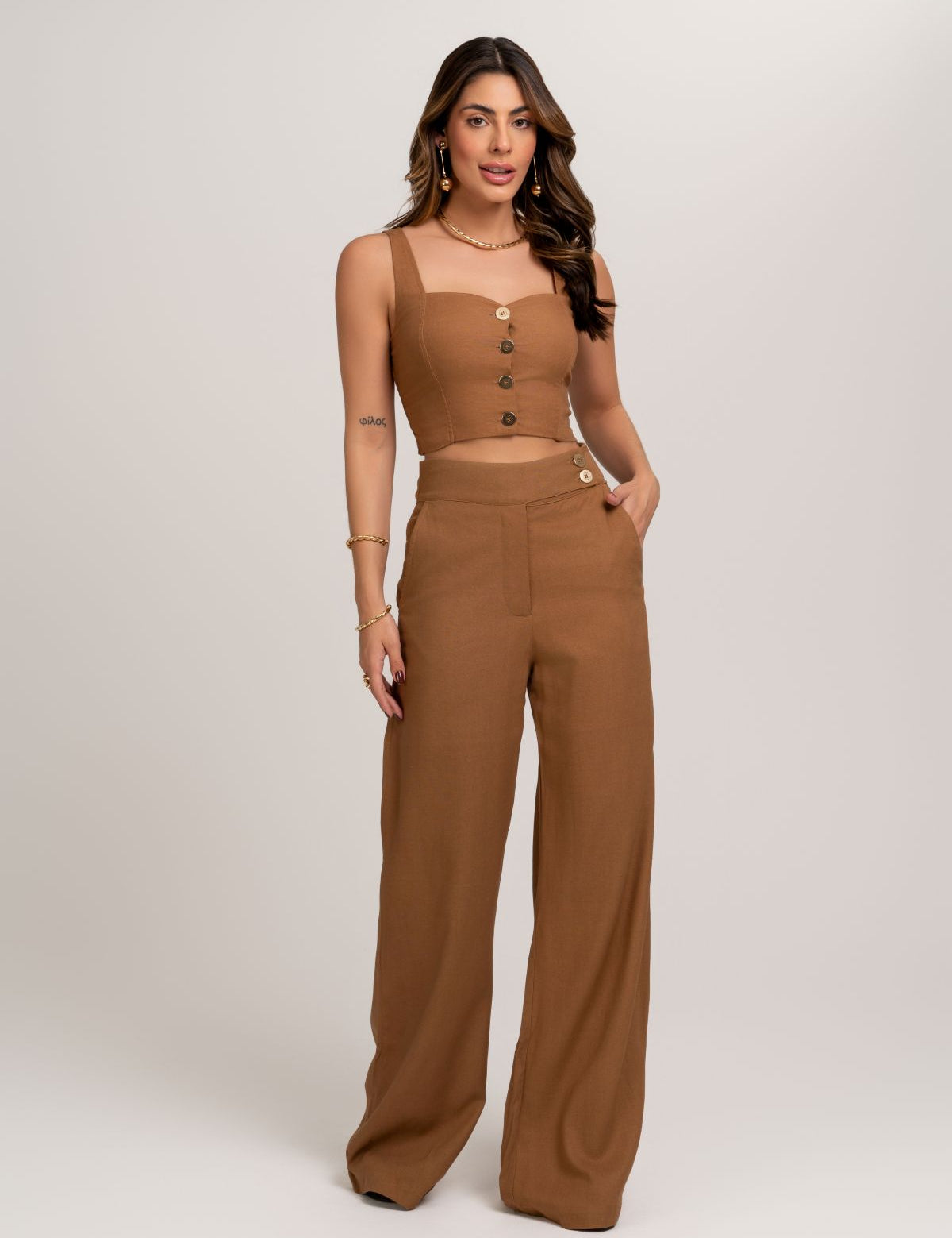 Calca Pantalona Marrom De Linho Com Cos Transpassado Frysaide