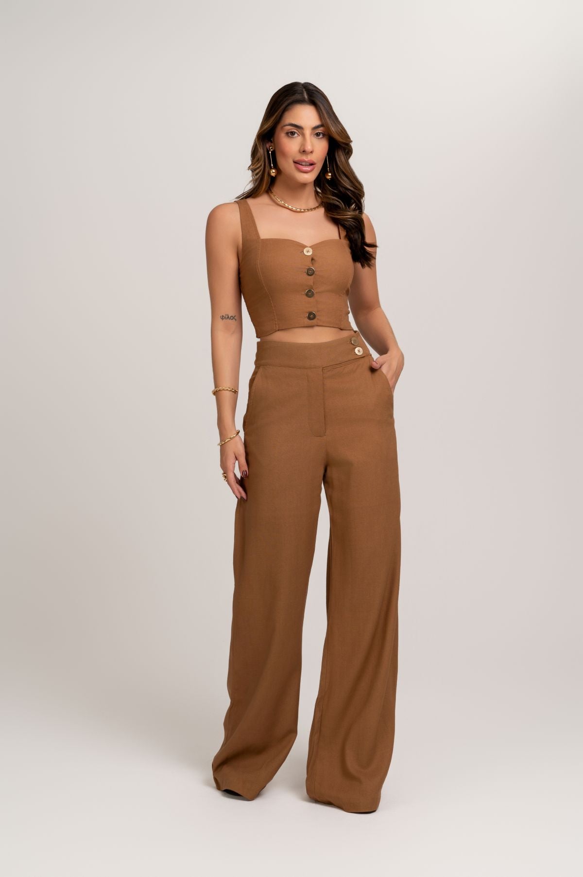 Calca Pantalona Marrom De Linho Com Cos Transpassado Frysaide