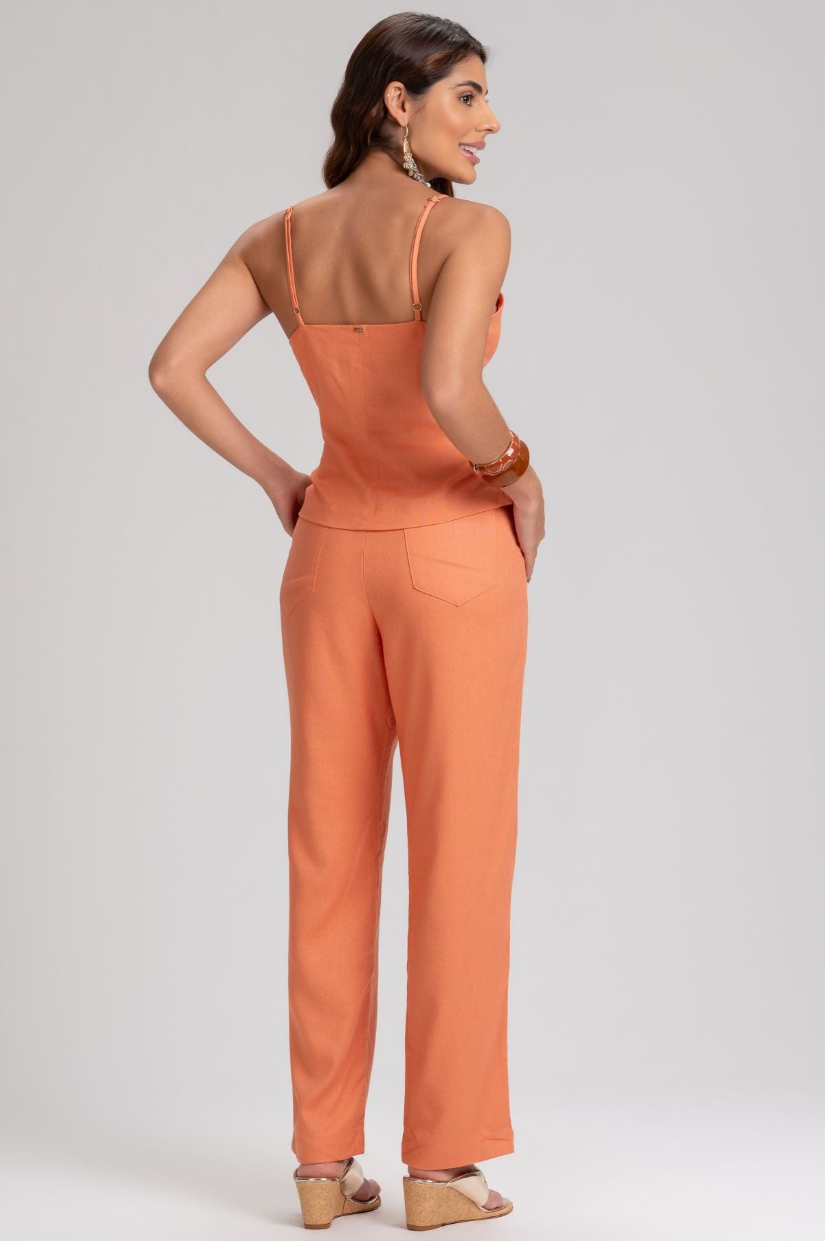 Calça Reta Frysaide Laranja Linho Cintura Média