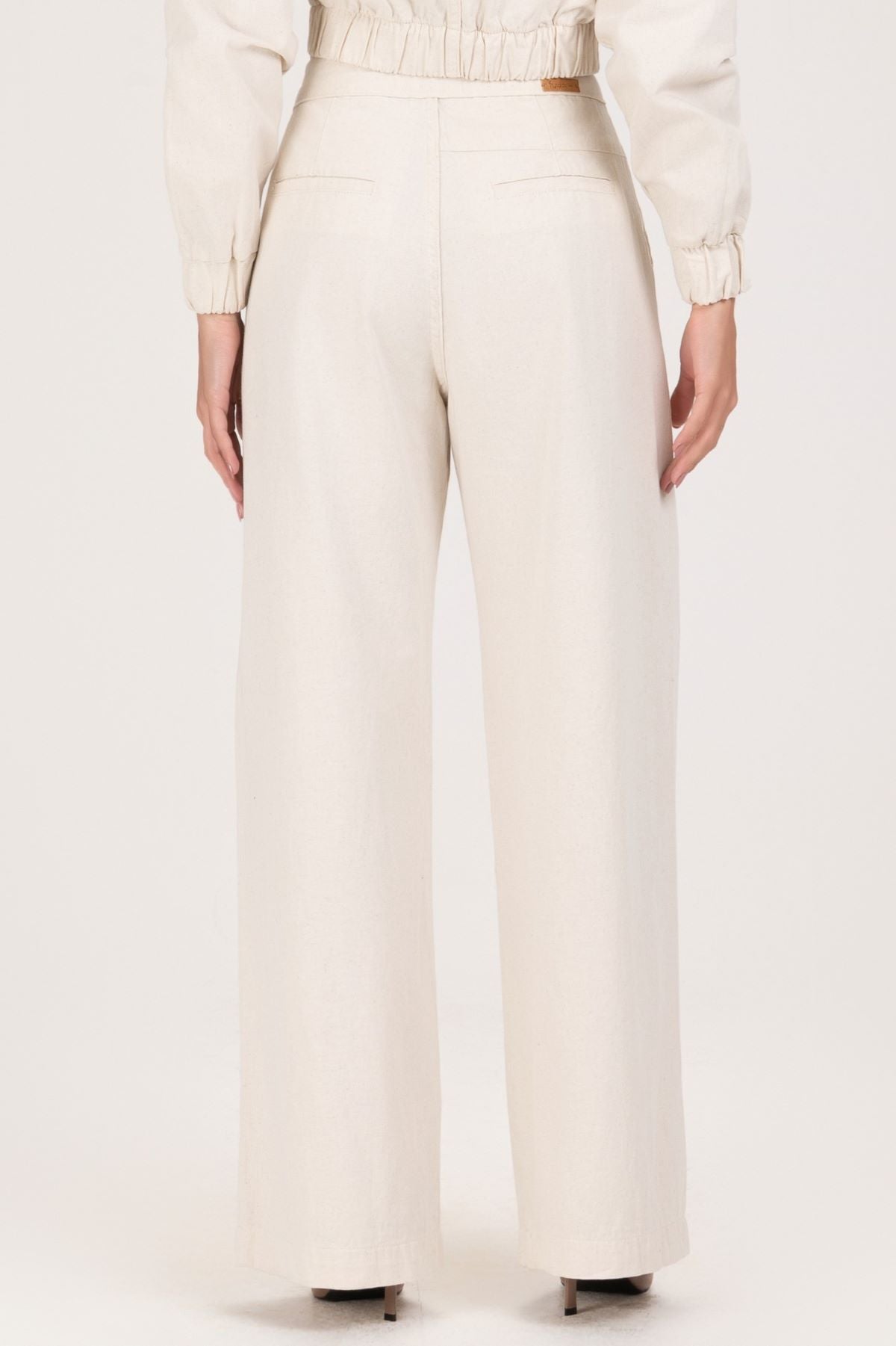 Calça Wide Leg Frysaide Off White Cintura Alta