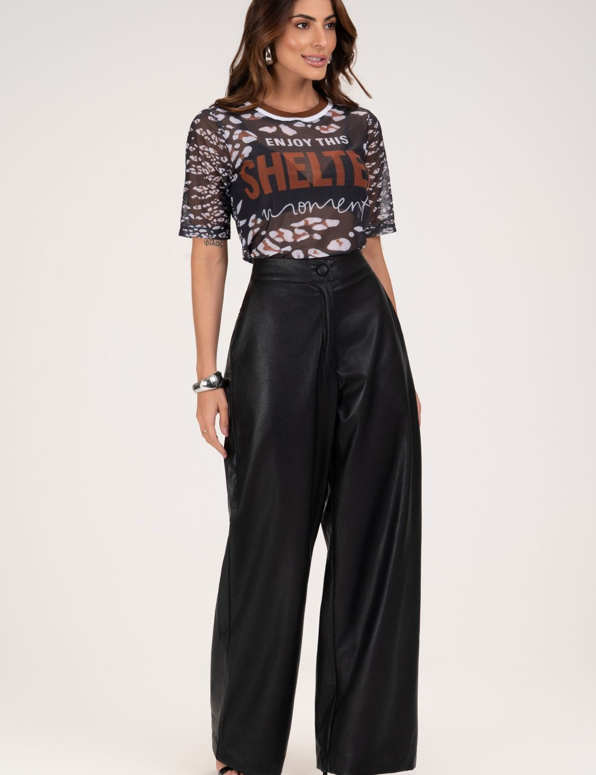 Calça Wide Leg Frysaide Preta Couro Cintura Alta