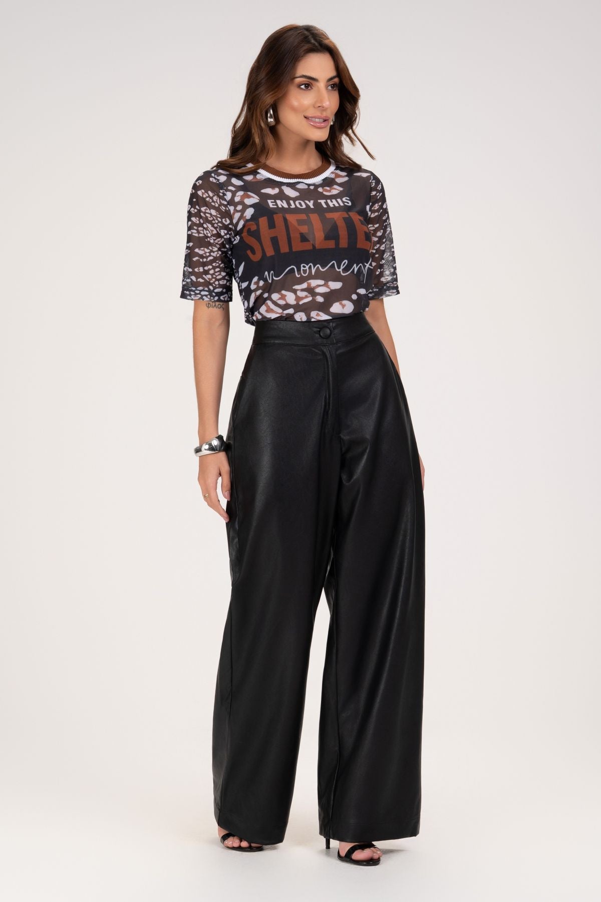 Calça Wide Leg Frysaide Preta Couro Cintura Alta