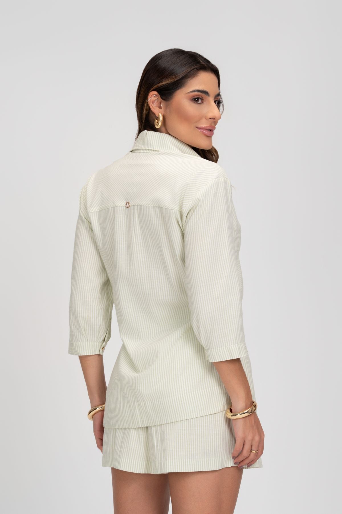 Camisa Listras Verde Com Botões Perolados Frysaide