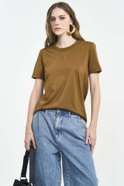 Camiseta Colcci Marrom Feijão Monograma Frontal