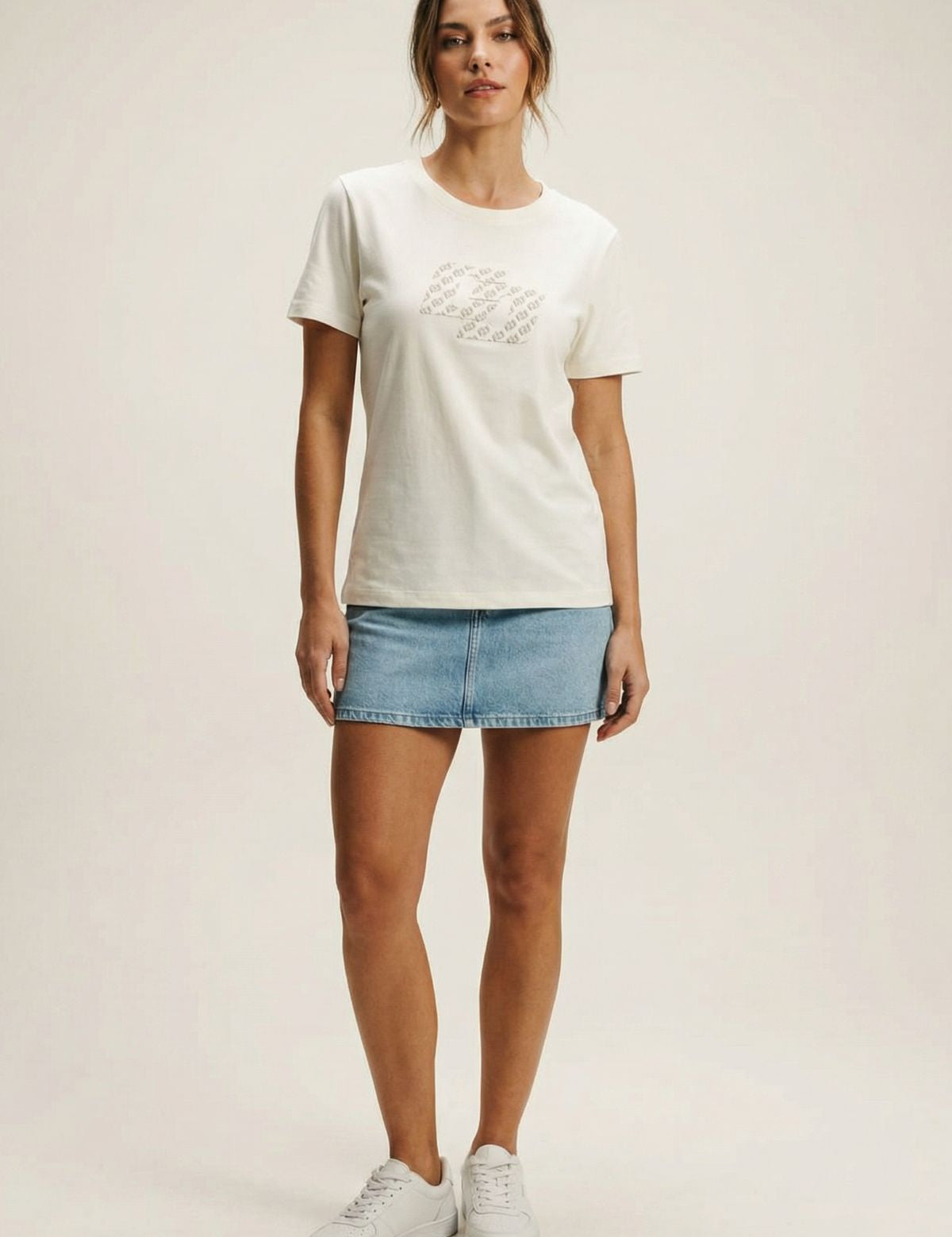Camiseta Colcci Off White Estampa Concha