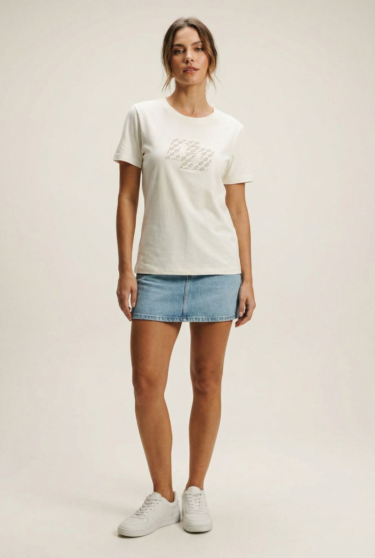 Camiseta Colcci Off White Estampa Concha