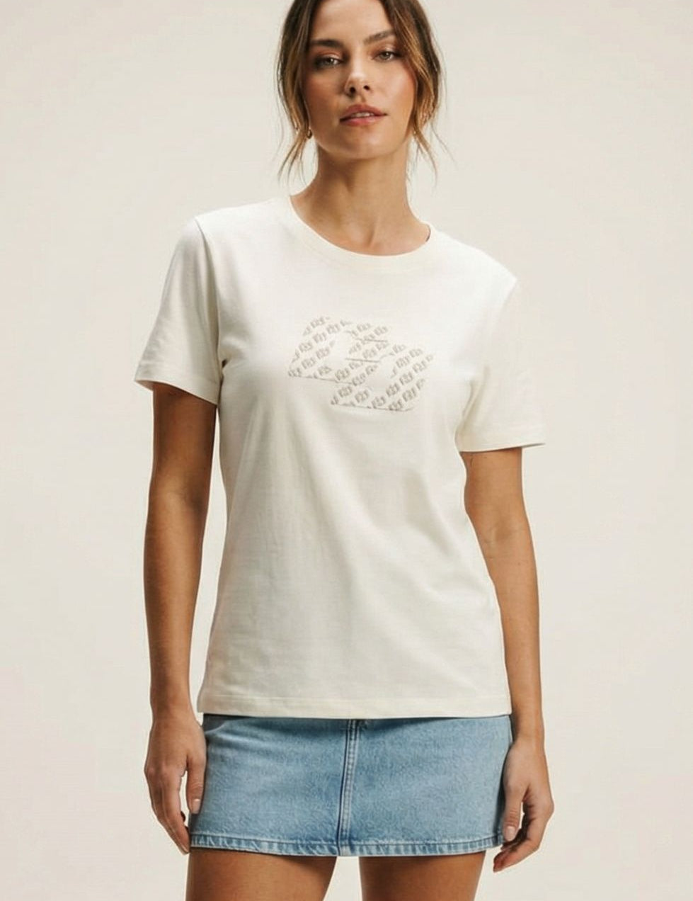 Camiseta Colcci Off White Estampa Concha