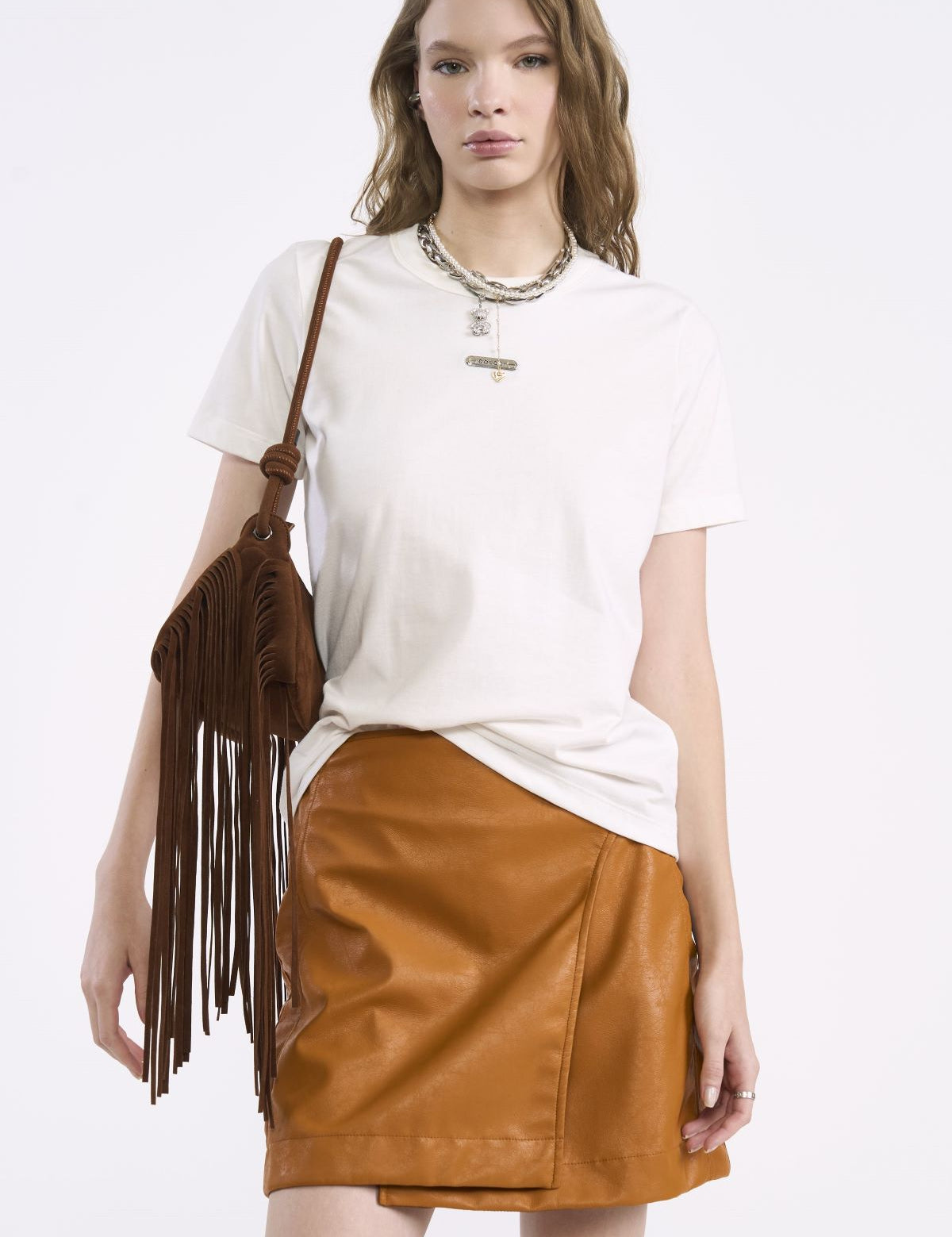 Camiseta Colcci Taupe Gola Redonda Malha Lisa