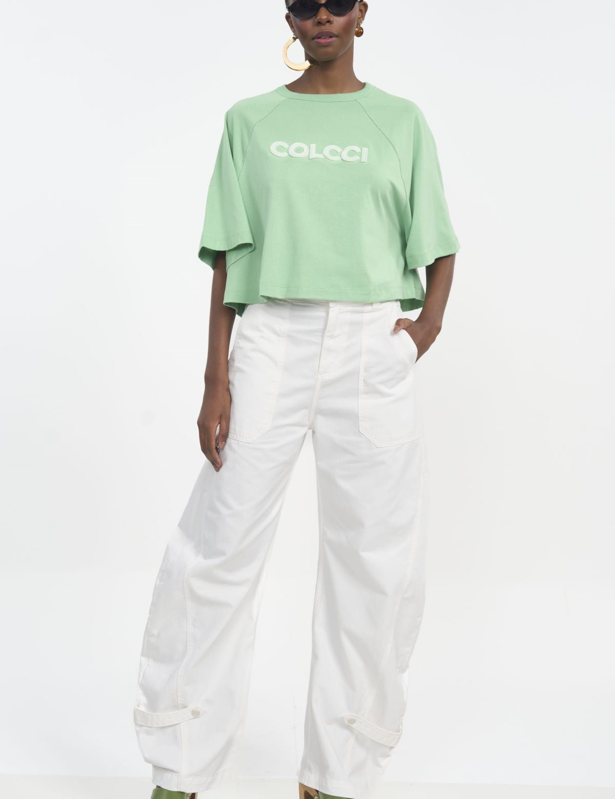 Camiseta Colcci Verde Logo Em Relevo