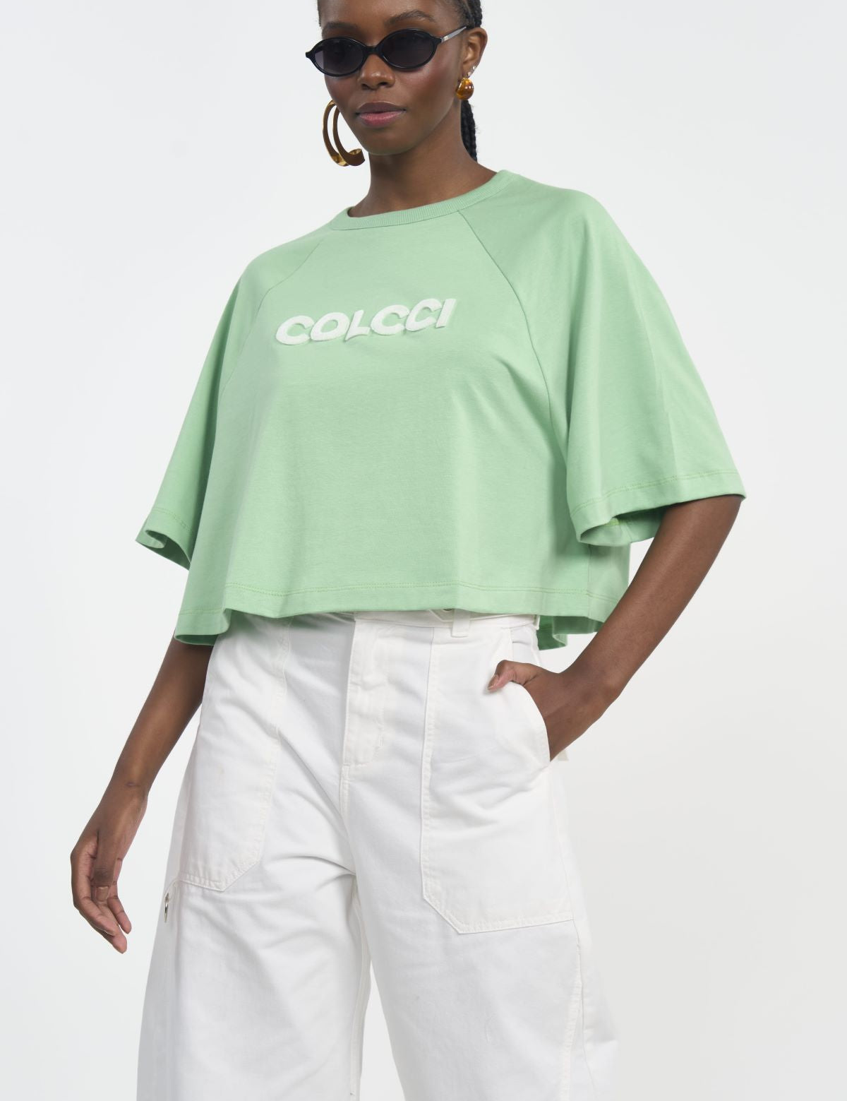Camiseta Colcci Verde Logo Em Relevo