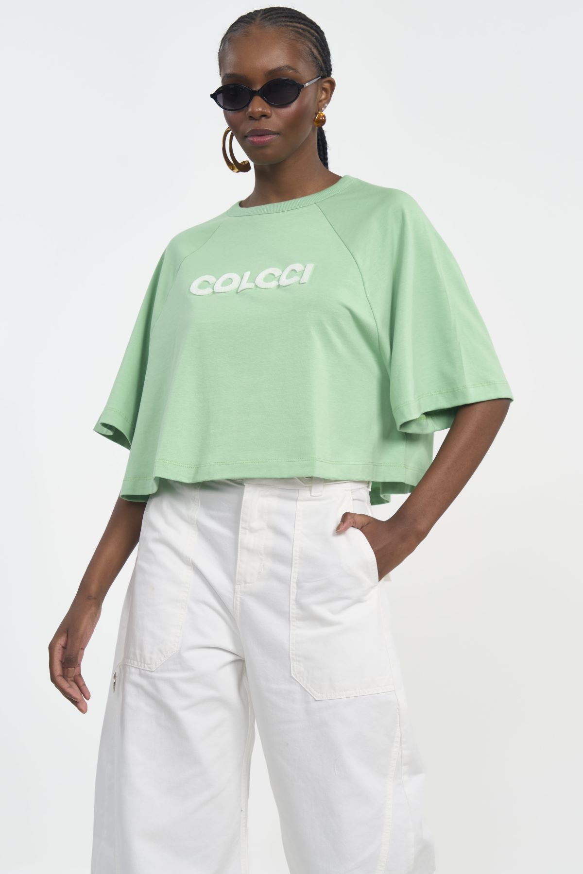 Camiseta Colcci Verde Logo Em Relevo