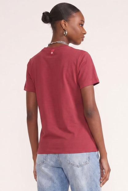 Camiseta Colcci Vinho Pedrarias Logo