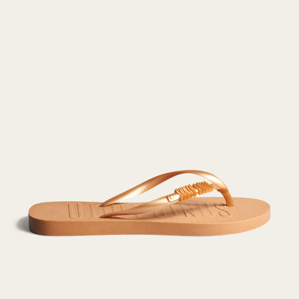 Chinelo Flip Flop Santa Lolla Bege Tira Dourada