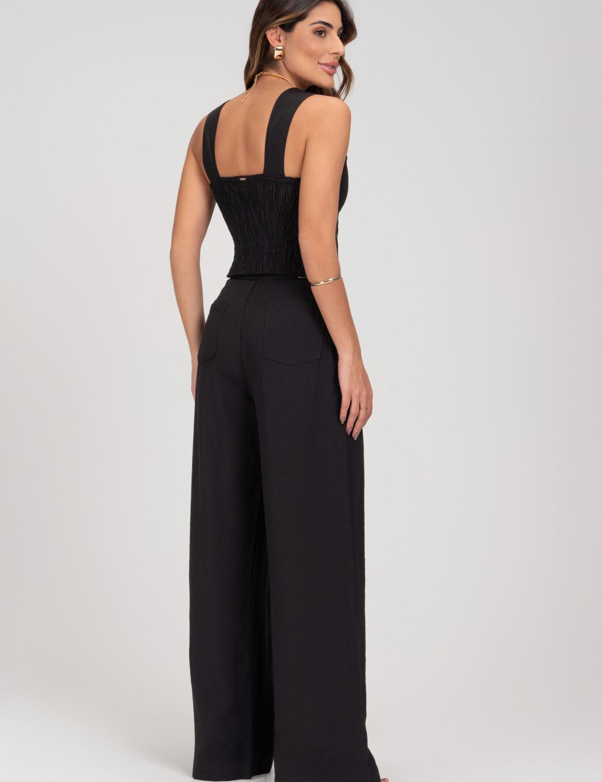 Cropped Alfaiataria Preto Alças Largas Frysaide