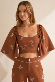 Cropped Flo Maria Marrom Linho Bordado