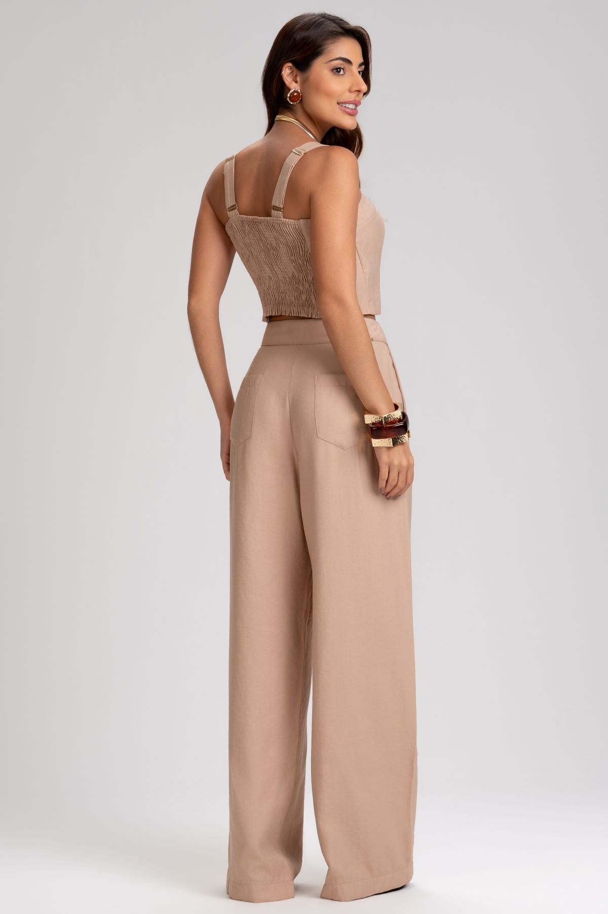 Cropped Frysaide Bege Alfaiataria Pregas