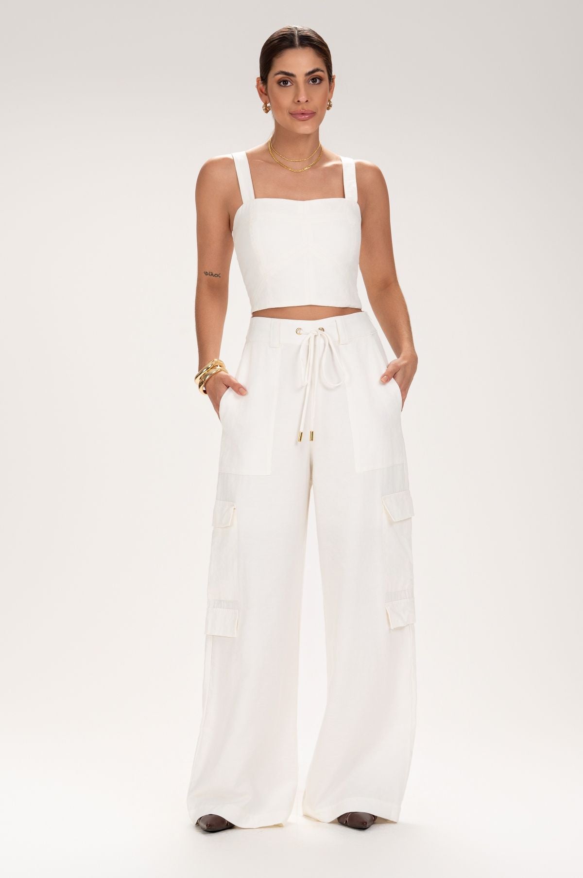 Cropped Frysaide Off White Alfaiataria Alças Largas