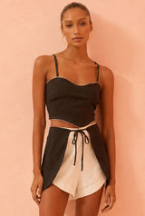 Cropped Linho Flo Maria Preto Decote Coração