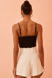 Cropped Linho Flo Maria Preto Decote Coração