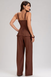 Macacão Frysaide Marrom Peplum Alças Fivelas