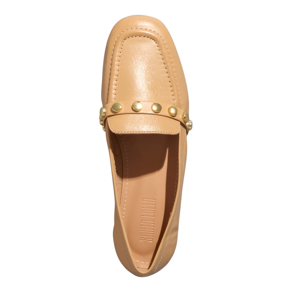 Mocassim Bege Santa Lolla Tachas Bico Quadrado 
