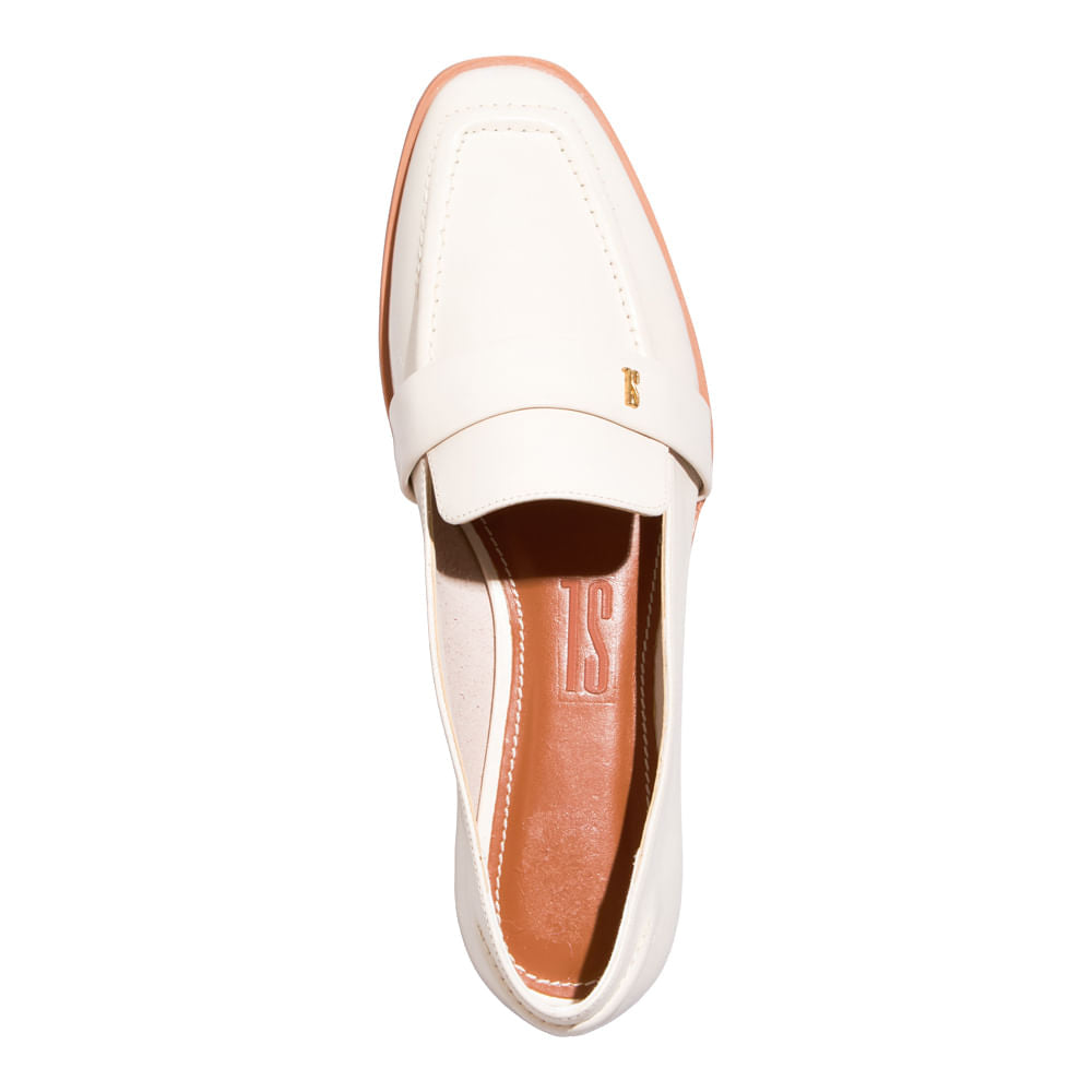 Mocassim Creme Santa Lolla Bico Quadrado