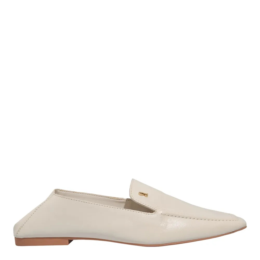 Mocassim Santa Lolla Couro Off White Bico Quadrado
