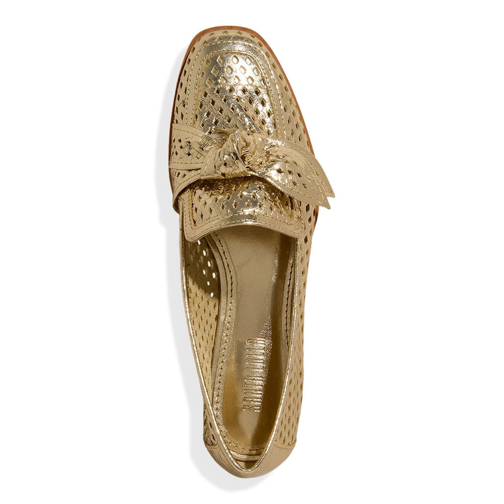 Mocassim Santa Lolla Dourado Vazado Com Laço