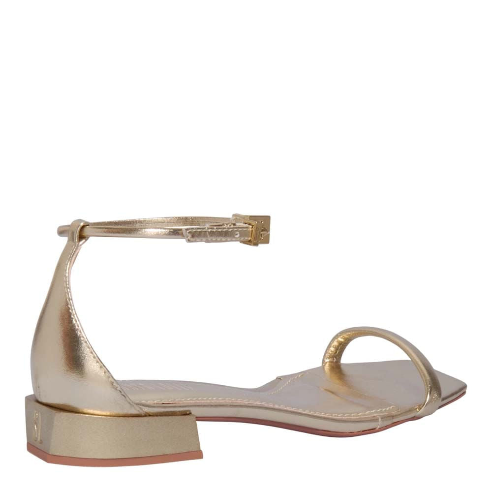 Rasteirinha Santa Lolla Dourada Metalizada Bico Quadrado