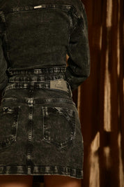 Saia Frysaide Preta Jeans Lavagem Estonada