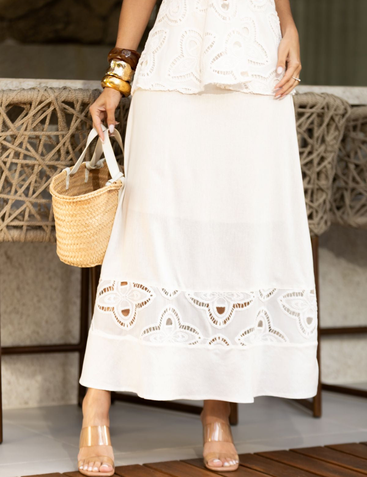 Saia Super Midi Com Renda Guipir Off White Frysaide