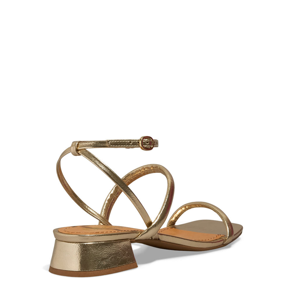 Sandália Degalls Dourada Metalizada Salto Baixo