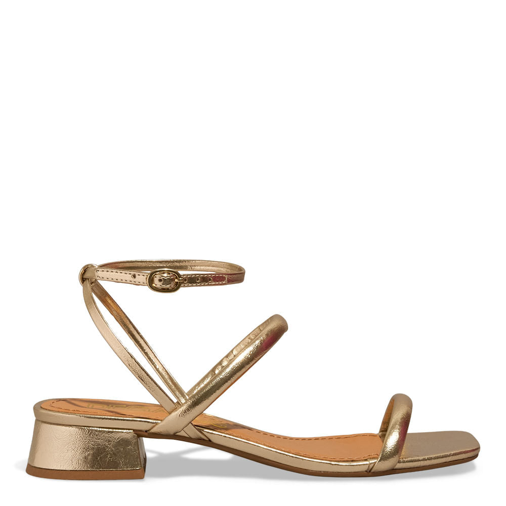 Sandália Degalls Dourada Metalizada Salto Baixo