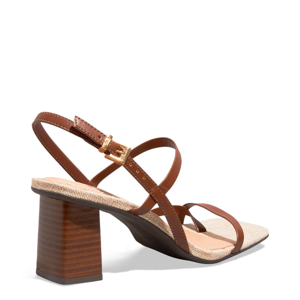 Sandália Marrom Santa Lolla Salto Bloco Bico Quadrado 