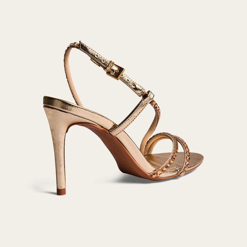 Sandália Santa Lolla Dourada Metalizada Studs Salto Fino
