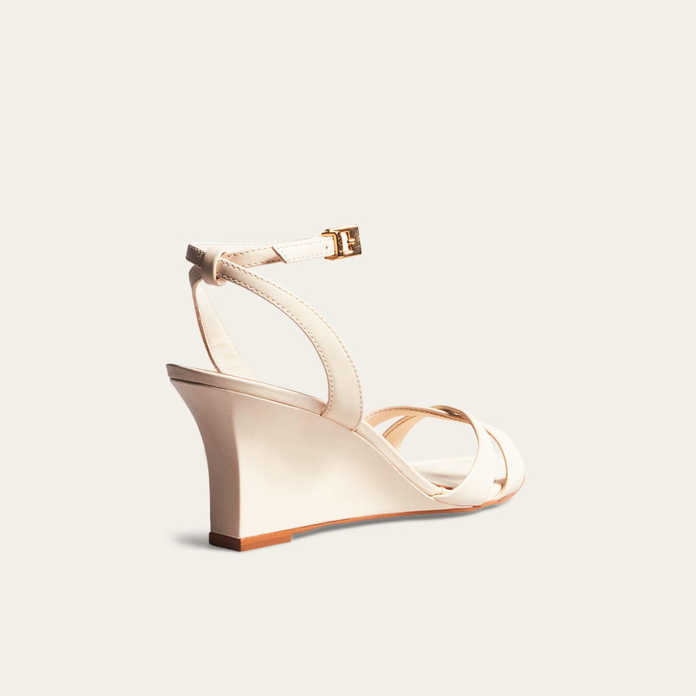 Sandália Santa Lolla Off White Anabela Tiras Cruzadas