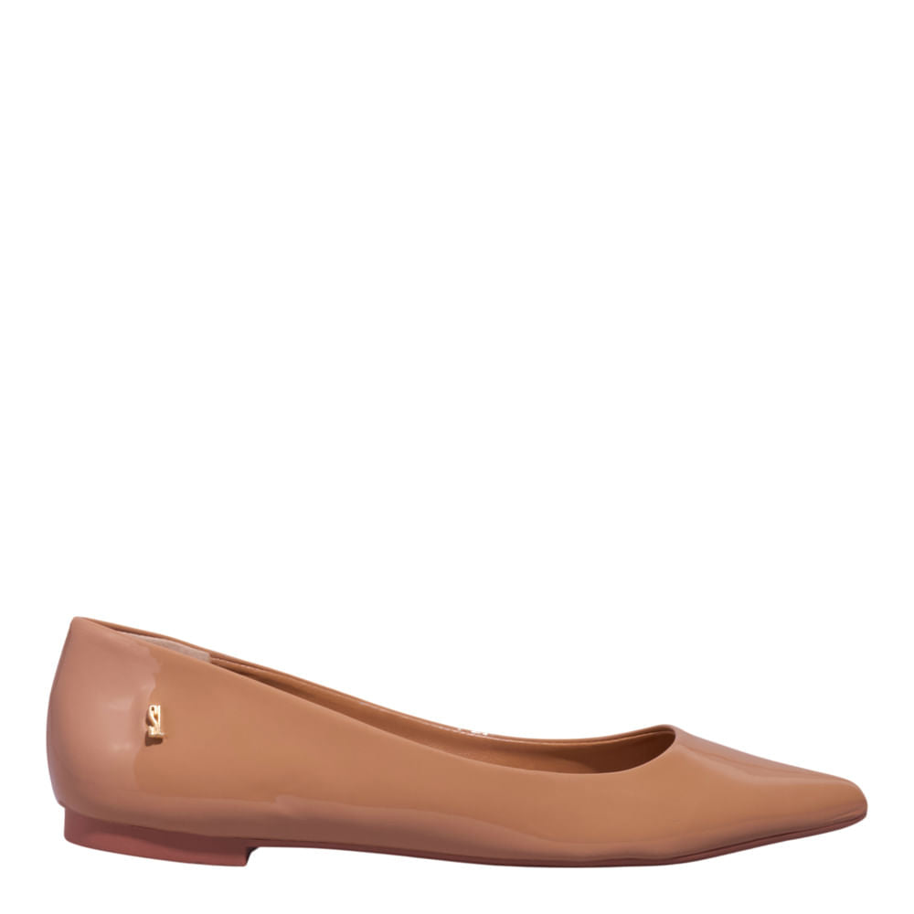 Sapatilha Santa Lolla Bege Verniz Bico Fino