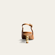 Scarpin Santa Lolla Caramelo Couro Slingback