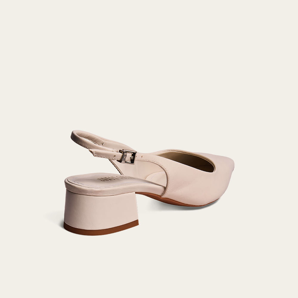 Scarpin Santa Lolla Off White Slingback Salto Bloco